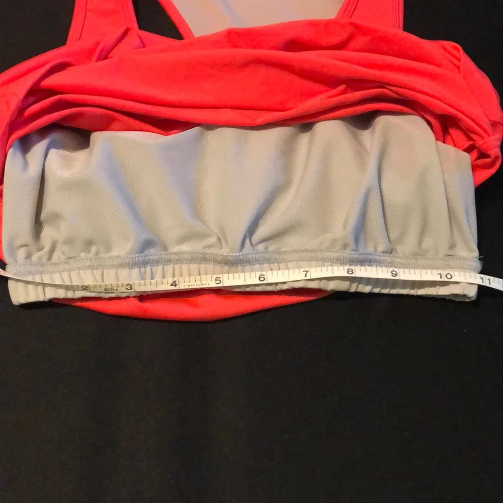 Under Armour Racerback EUC Coral Built In Bra/Semi Fitted Size Small —#018 - Picture 8 of 13